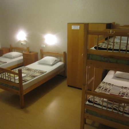Yaroslav Hostel Kiev Dış mekan fotoğraf